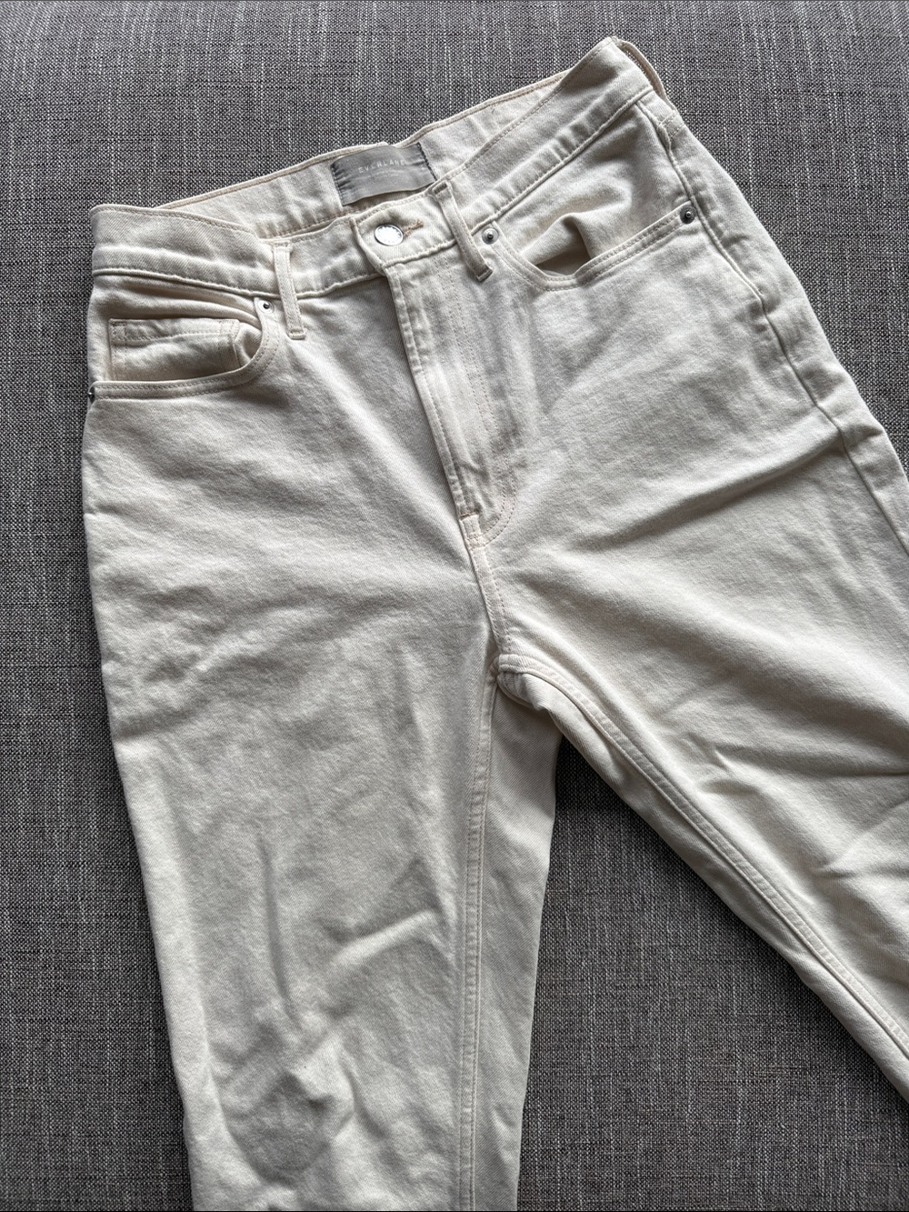 Everlane Crop Straight Jeans in Natural Cream